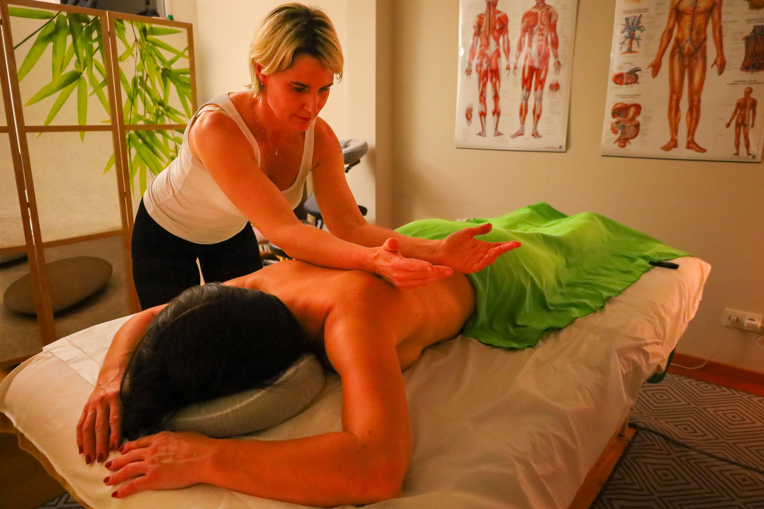 Hawaiijanische Lomi-Wellnessmassage